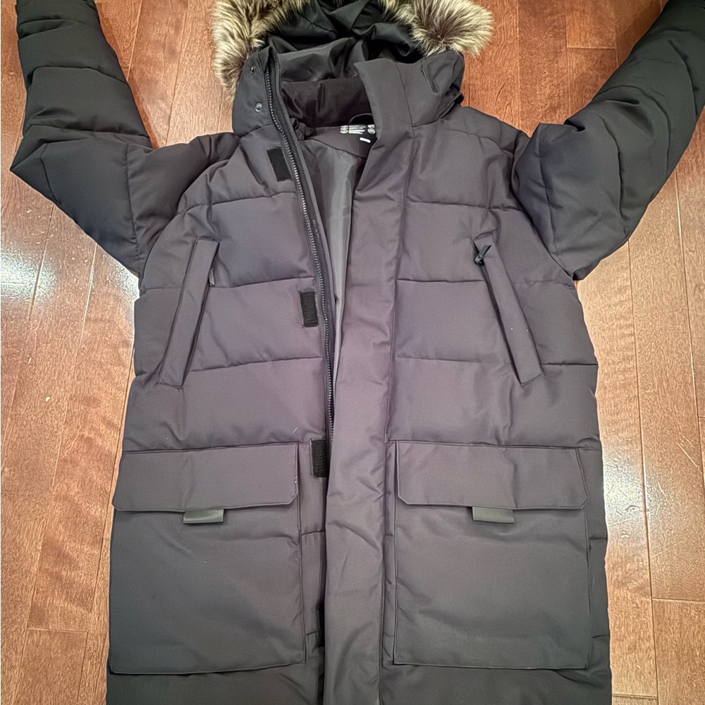 Men's Black Puffer Jacket with Fur Trim